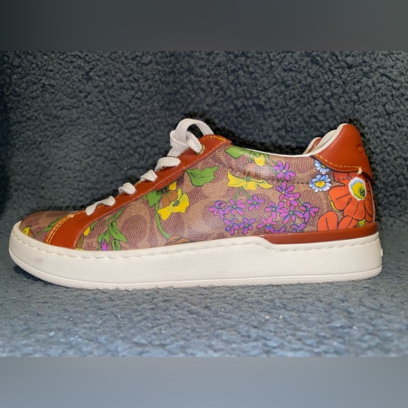 Coach Sneakers - Picture 2 of 6